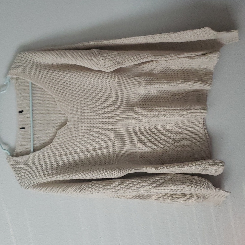 Long sleeve Cream Top